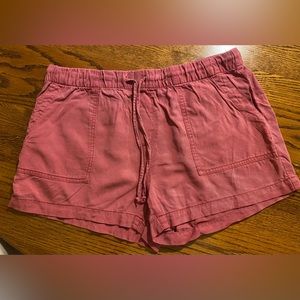 Rose colored gap, cotton shorts